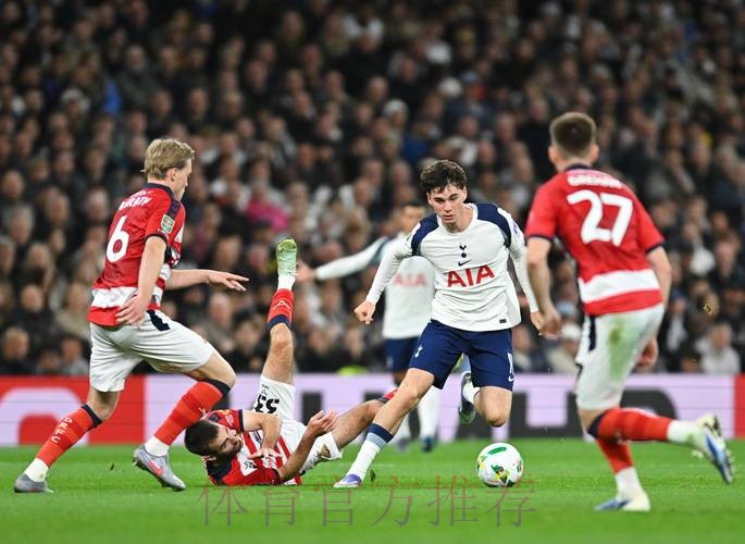 热刺冬窗会清理边缘球员 穆帅关注拉莫斯续约